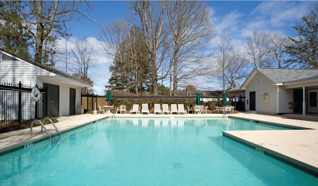 Villas at Autumn Hills | swimming pool