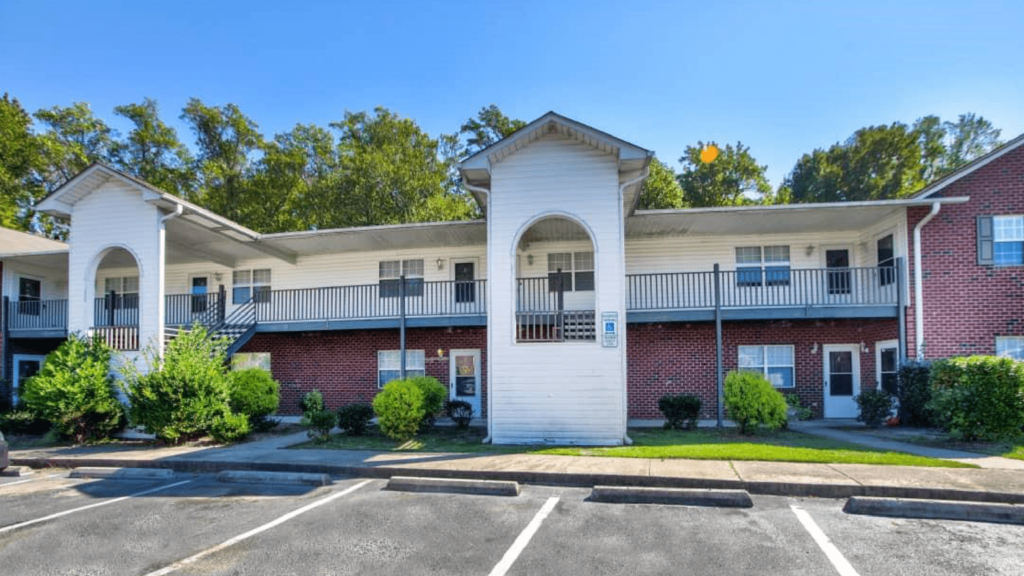 arlington west and pecan grove apt