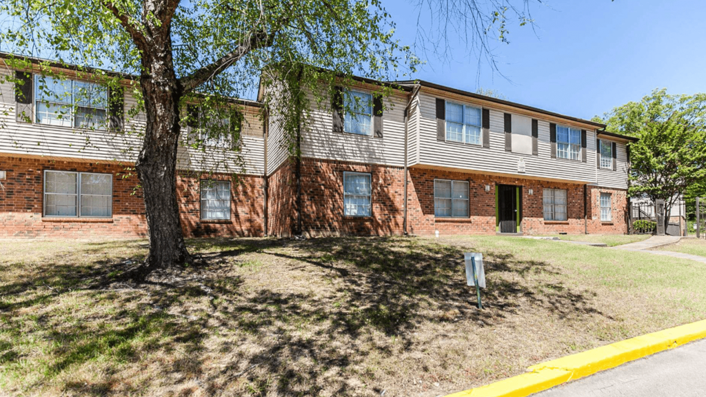 huntington hills apt