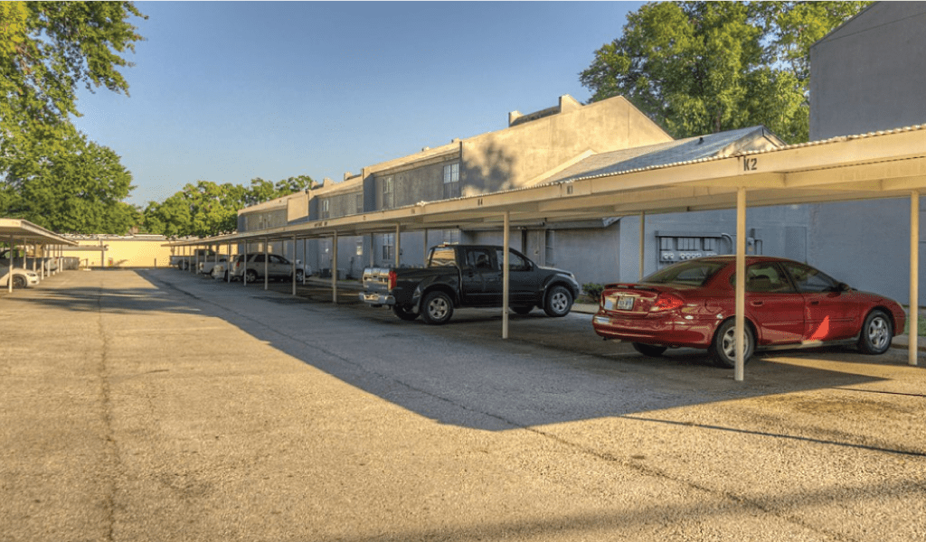 Towne Oaks East Apartments | exterior